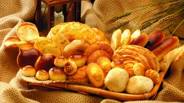 bread_pastries_many_76629_3840x2160